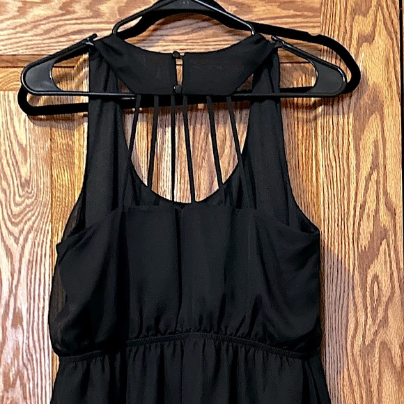 Xhilaration Sleeveless Cut Out Back Dress 💲BUNDLE AND SAVE BIG💲 - Picture 3 of 3